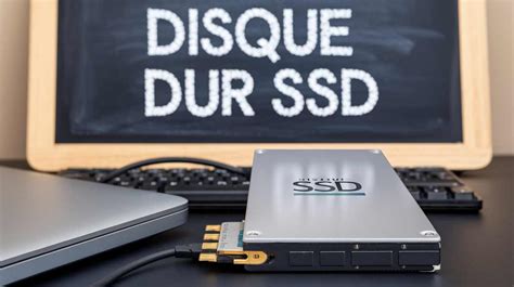 Infographie comparant les performances de montage avec un SSD et un disque dur traditionnel