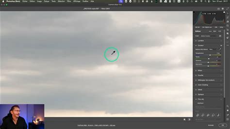 Interface de Camera Raw montrant les curseurs de netteté et de réduction du bruit