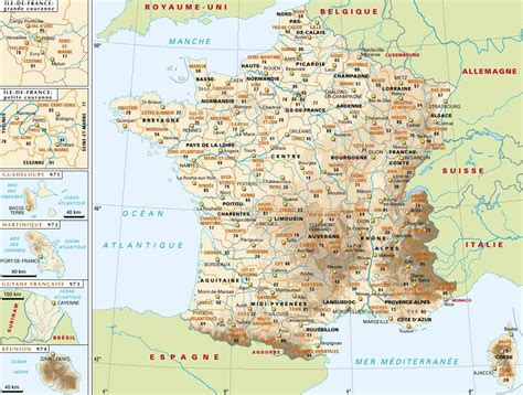 Carte finale avec île, relief, villes et routes