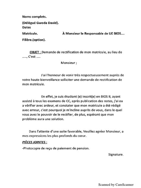 Exemple d'une action Photoshop en cours d'exécution, avec une pause pour une intervention manuelle