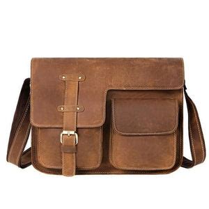 Photo d'une sacoche d'achat stylée avec détails en cuir