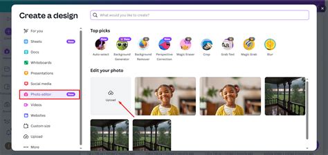 Interface de l'éditeur Canva avec la fonction d'importation d'images