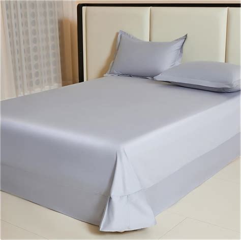 Exemple de drap de lit avec ses plis naturels, prêt à être utilisé comme base pour l'effet drapeau.