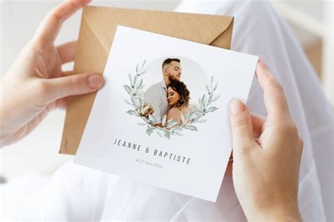 Exemples de faire-part de mariage avec différentes finitions et types de coins.