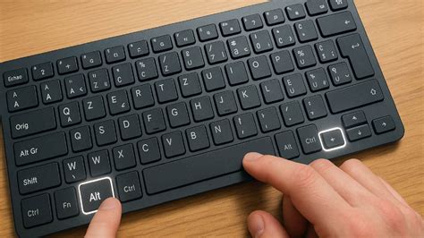 Illustration montrant l'utilisation des touches fléchées pour créer plusieurs cadres côte à côte et empilés